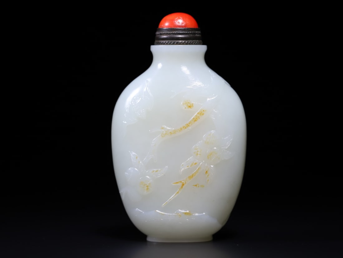 A Exquisite Hotan Jade Snuff Bottle - 3