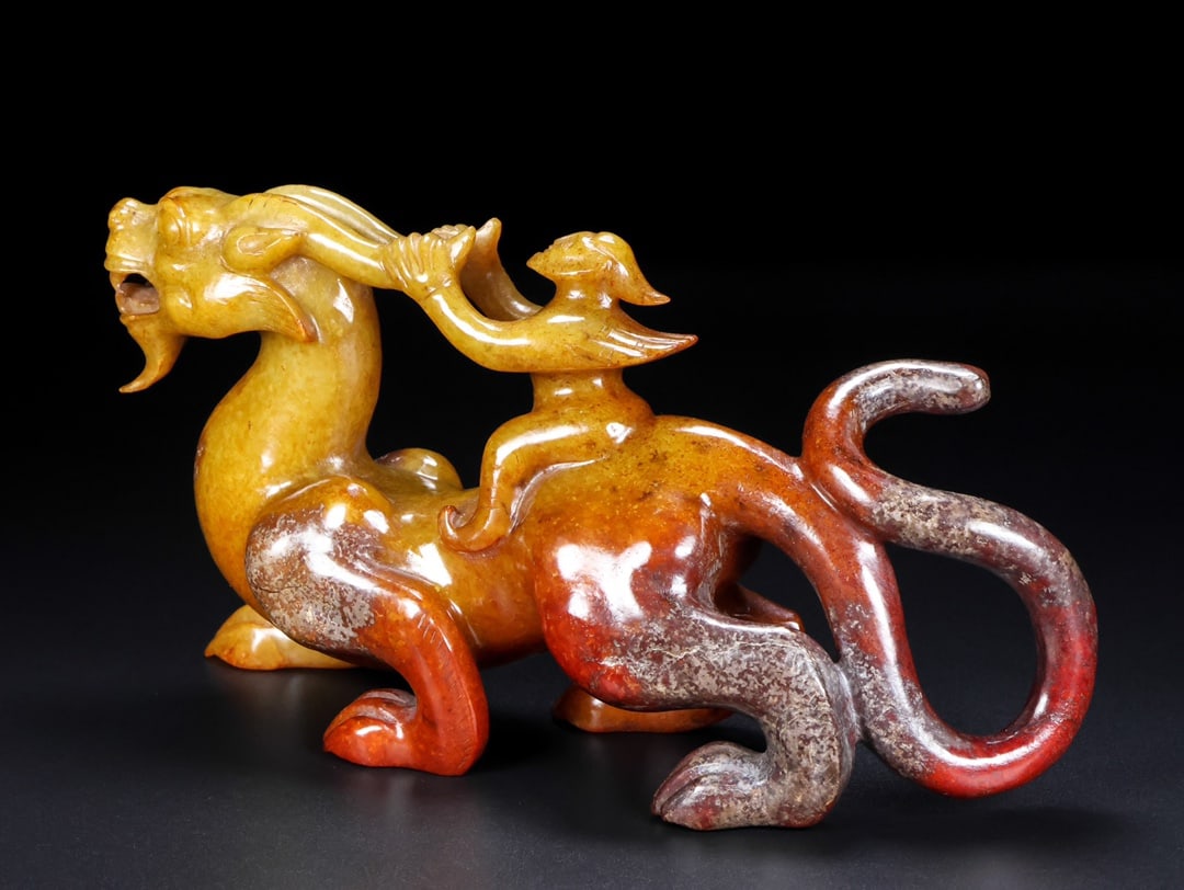 A Rare Hetian Jade Beast - 3