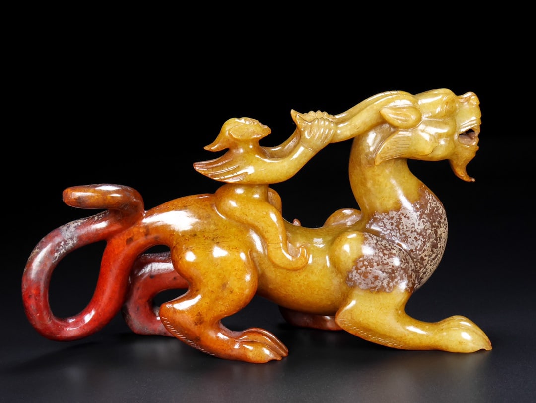 A Rare Hetian Jade Beast - 4