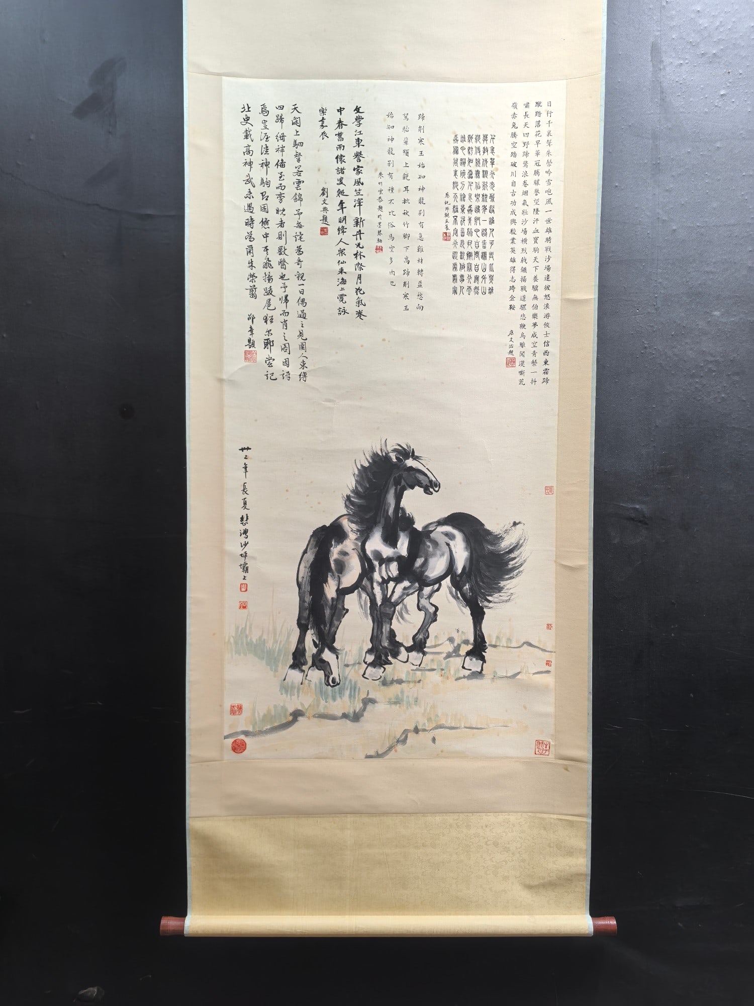 A Chinese Vertical Scroll Ink Painting of Horse on Paper: A Chinese Vertical Scroll Ink Painting of Horse on Paper,Modern Time of China,Xu Beihong,without frame size:26.7inx53.8in 