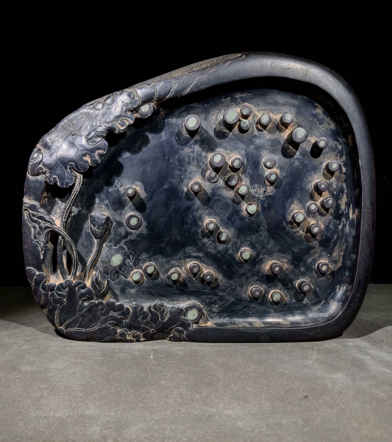 A Exquisite Lotus Leaf Pattern Brush Washer: A Exquisite Lotus Leaf Pattern Brush Washer,Qing Dynasty, China,With Mark,Size:14.4inx11.7inx1.2in 荷叶纹笔洗,中国清代,带款