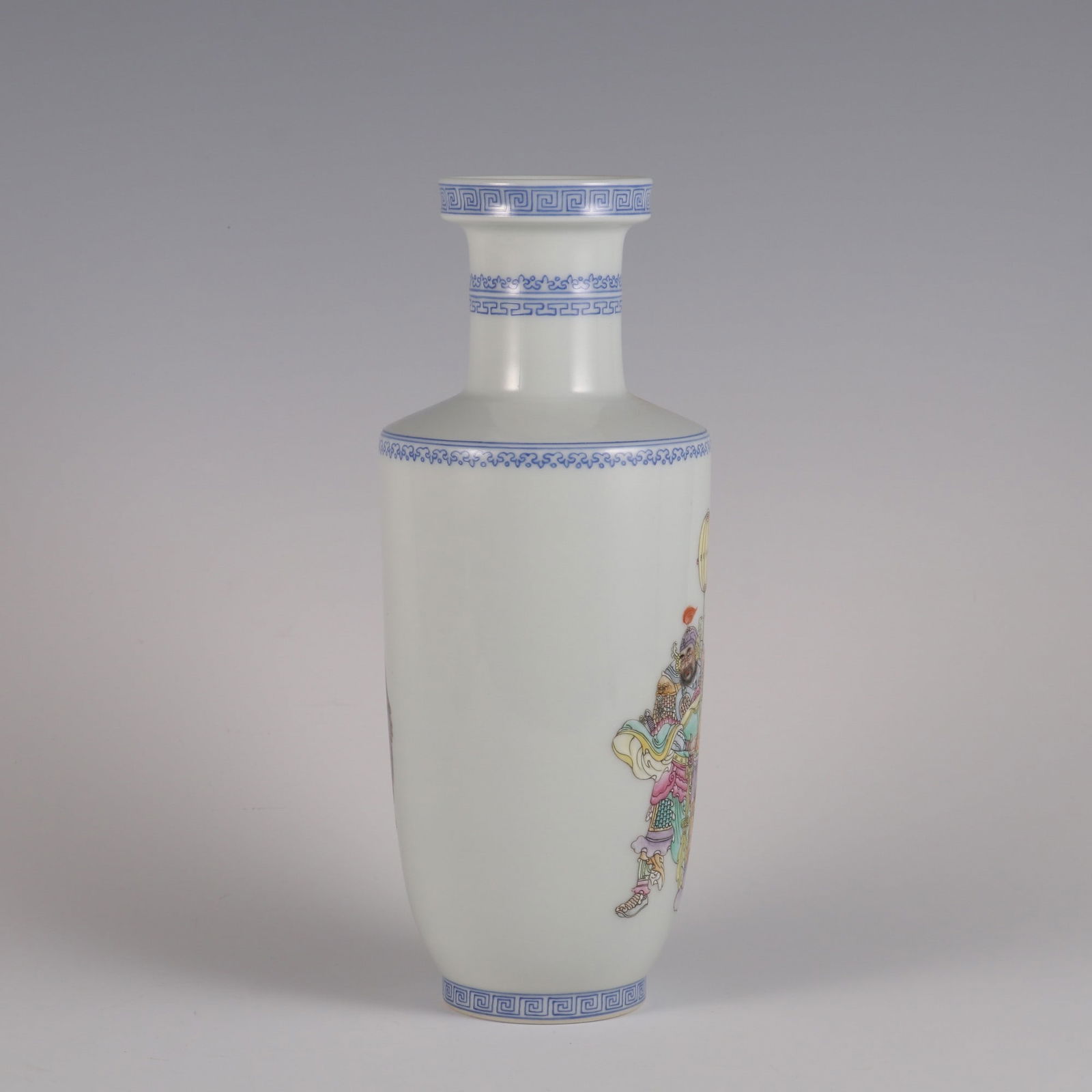 A Rare Enameled Figure Pattern Vase - 3