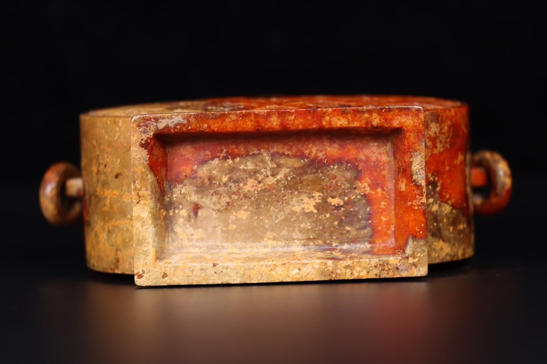 A Exquisite Hetian Jade Vase - 9