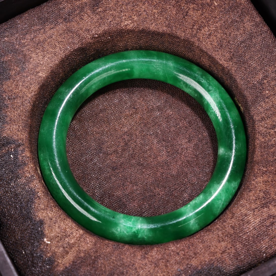 A Exquisite Jadeite Bracelets - 4