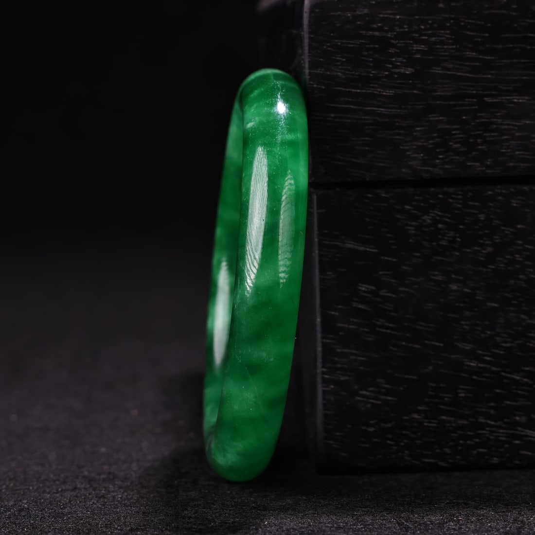 A Exquisite Jadeite Bracelets - 6