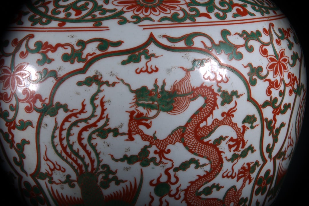 Doucai Dragon Phoenix Pattern Jar - 3