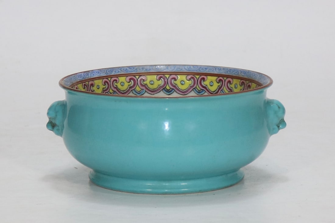 A Exquisite Turquoise Green Glaze Flower Pattern Beast-Ears Censer: A Exquisite Turquoise Green Glaze Flower Pattern Beast-Ears Censer,Qing Dynasty, China,Qianlong Six-character Mark,Size:2.8inx5.9in 