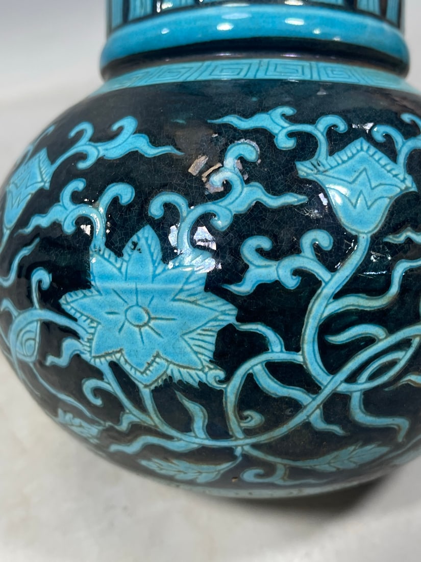 Peacock Blue Glaze Flower Pattern Ewer - 6