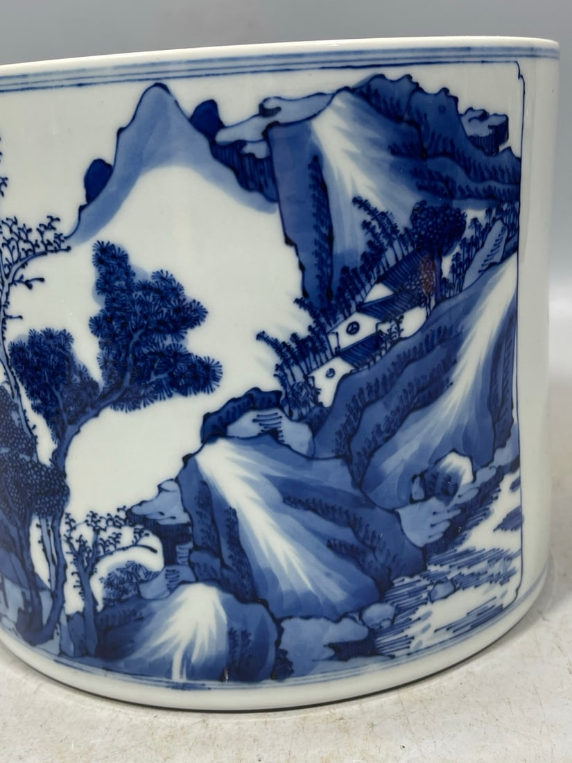Blue and White Deer Pattern Brush Pot - 7