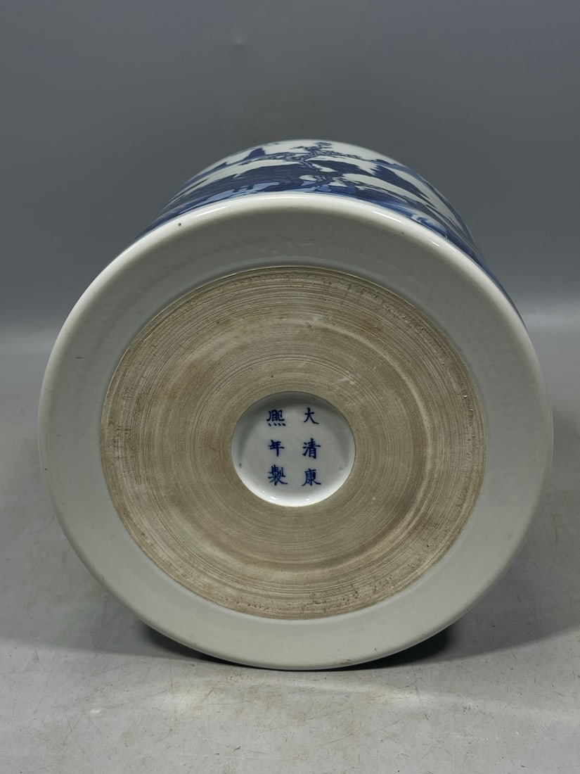 Blue and White Deer Pattern Brush Pot - 9