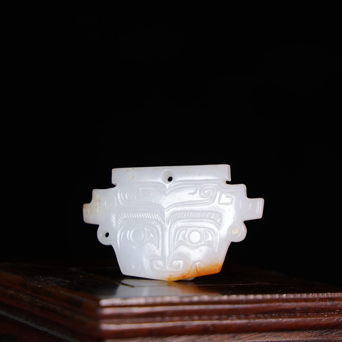 A Exquisite Hetian White Jade Human-Face Pattern Pendant - 4