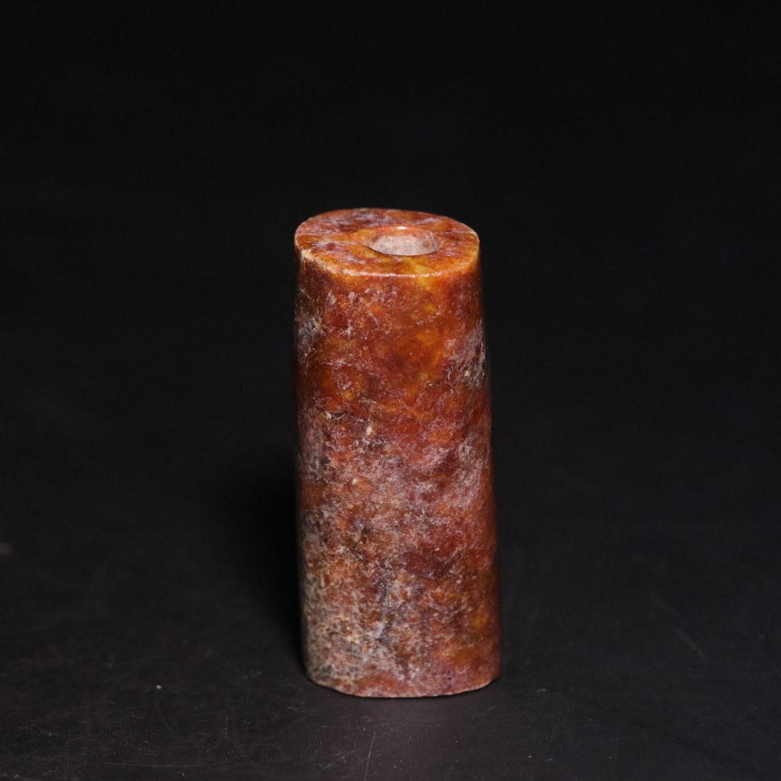 A Exquisite Gaogu Jade Ornament: A Exquisite Gaogu Jade Ornament,Ancient Time, China,Size:0.7inx0.6inx1.5in,Weight:22g 高古玉玉琮,远古时期