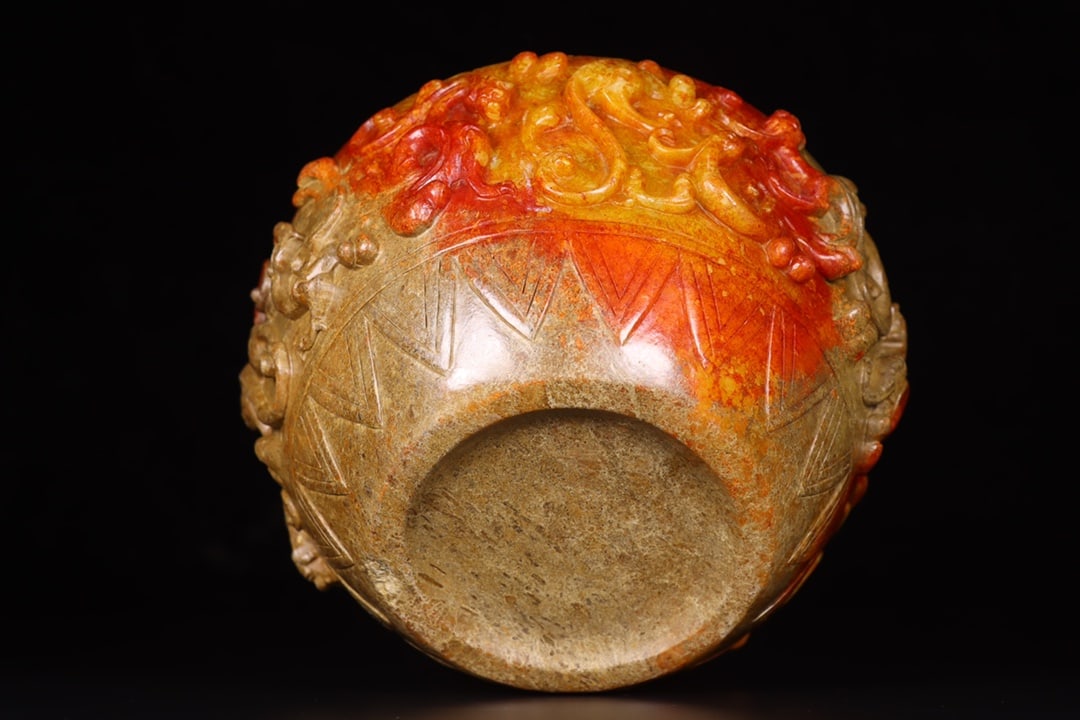 A Exquisite Hotan Jade Dragon Pattern Jar - 9