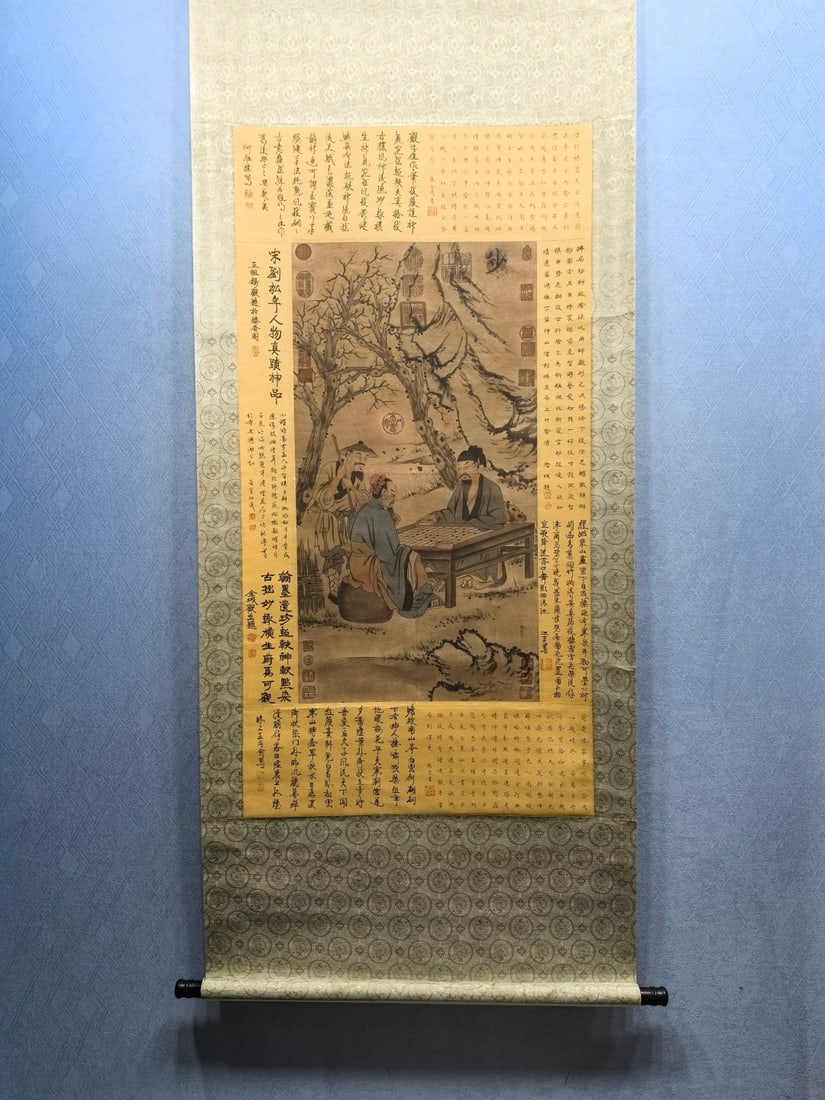A Chinese Vertical Scroll Ink Painting of Figures on Paper: A Chinese Vertical Scroll Ink Painting of Figures on Paper,Song Dynasty, China,Liu Songnian,without frame size:24.8inx40.6in 