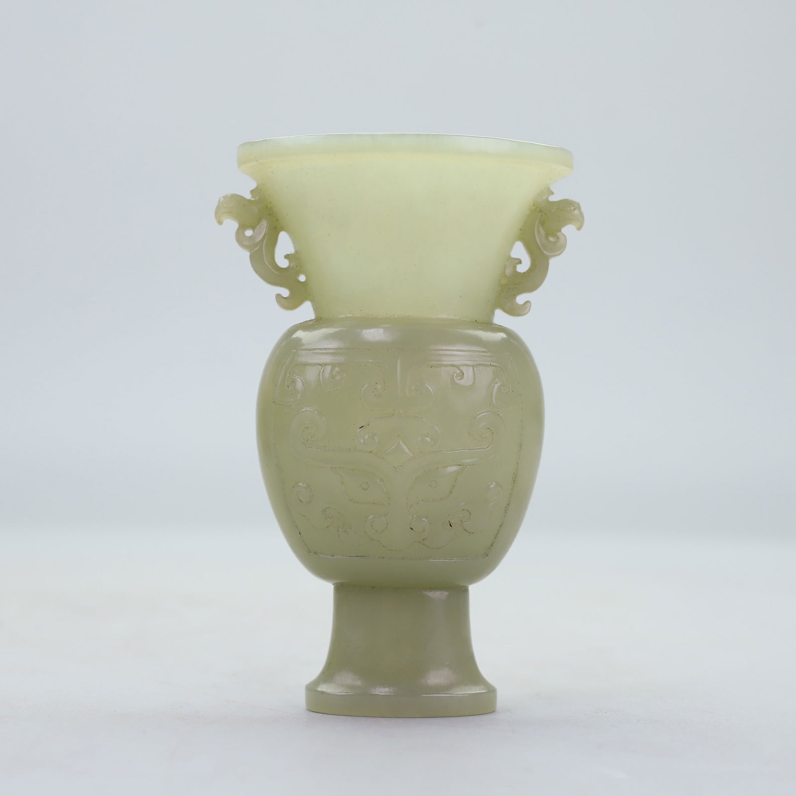 A Exquisite Hetian Jade Beast-Face Pattern Vase - 4