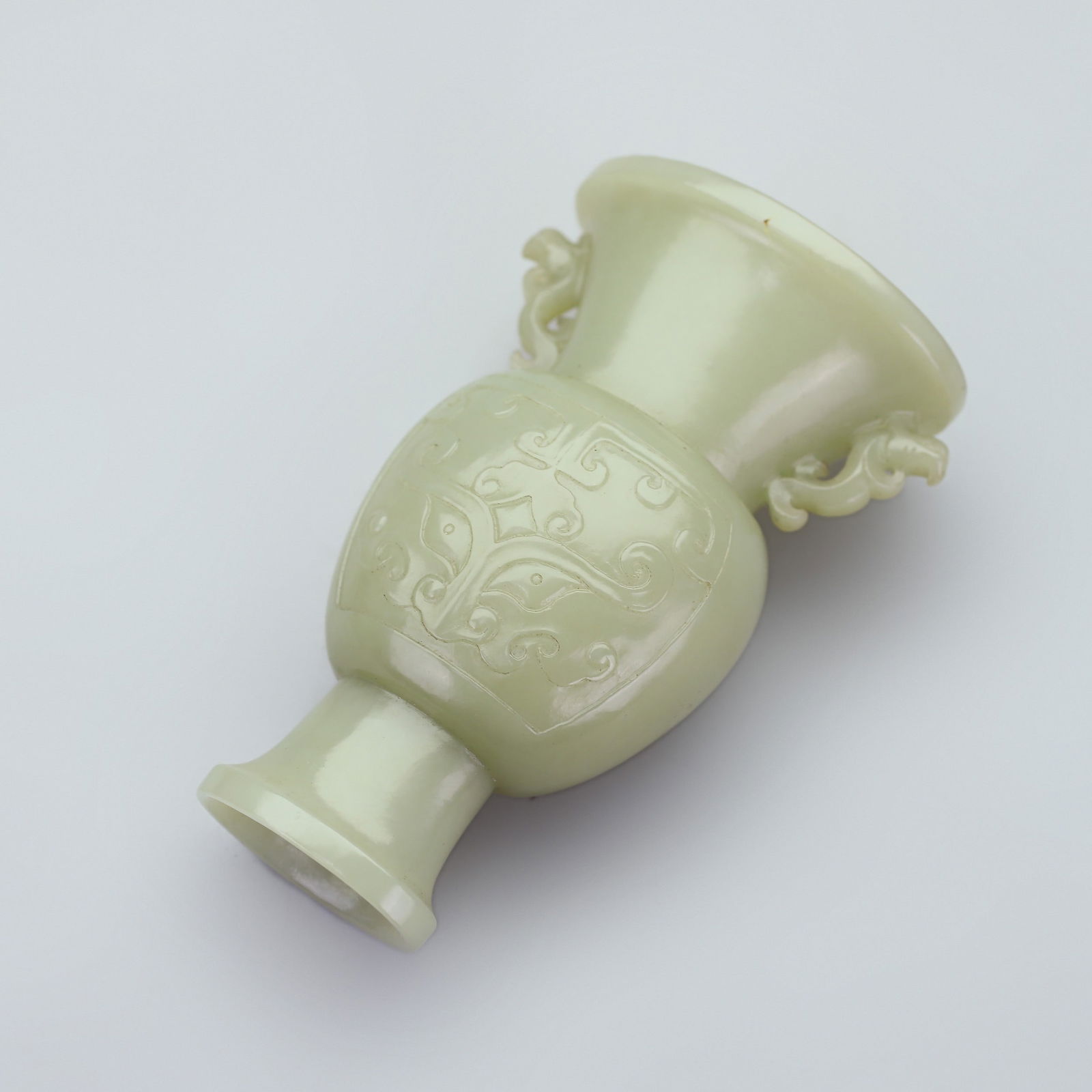 A Exquisite Hetian Jade Beast-Face Pattern Vase - 5