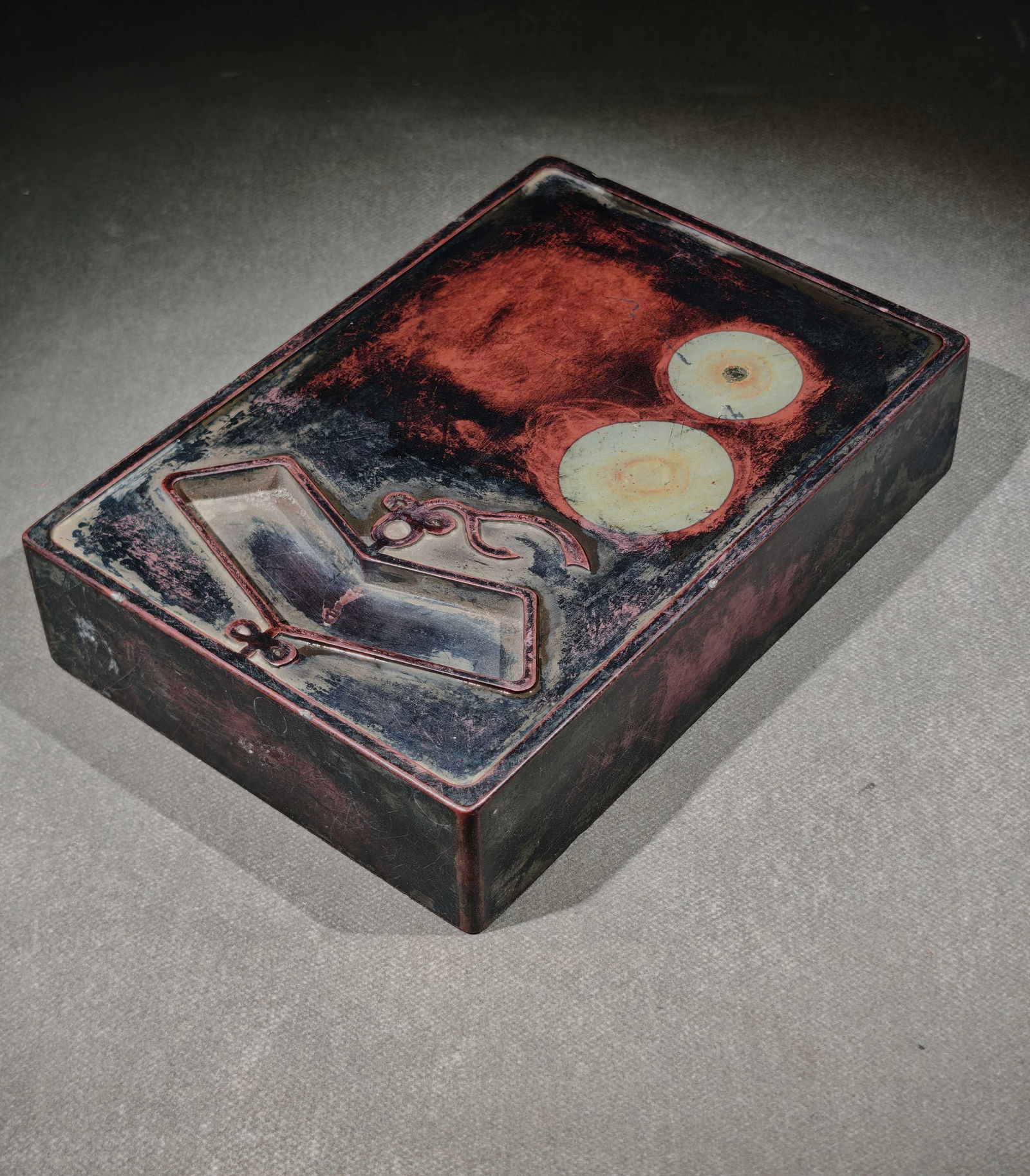 A Exquisite Sun and Moon Pattern Inkstone - 3