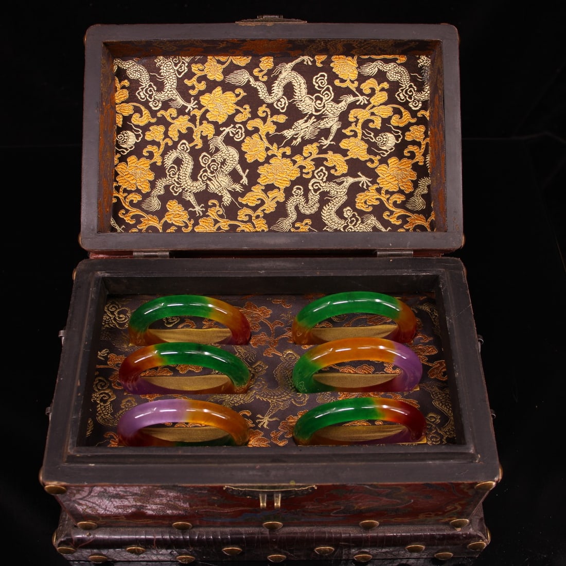 A Set of Exquisite Jadeite Bracelets (1 of 9)