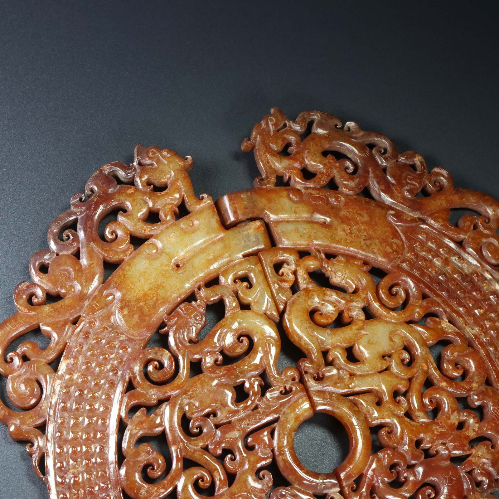 A Exquisite Hotan Jade Dragon Pattern Jade Bi: A Exquisite Hotan Jade Cup,Han Dynasty,China,Size:11inx9.8inx0.8in,Weight:790g 和田玉龙纹玉璧,中国汉代