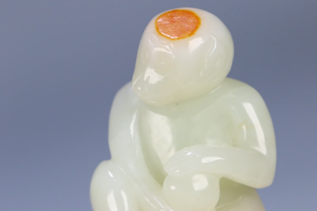 A Exquisite Hotan Jade Monkey Ornament - 6