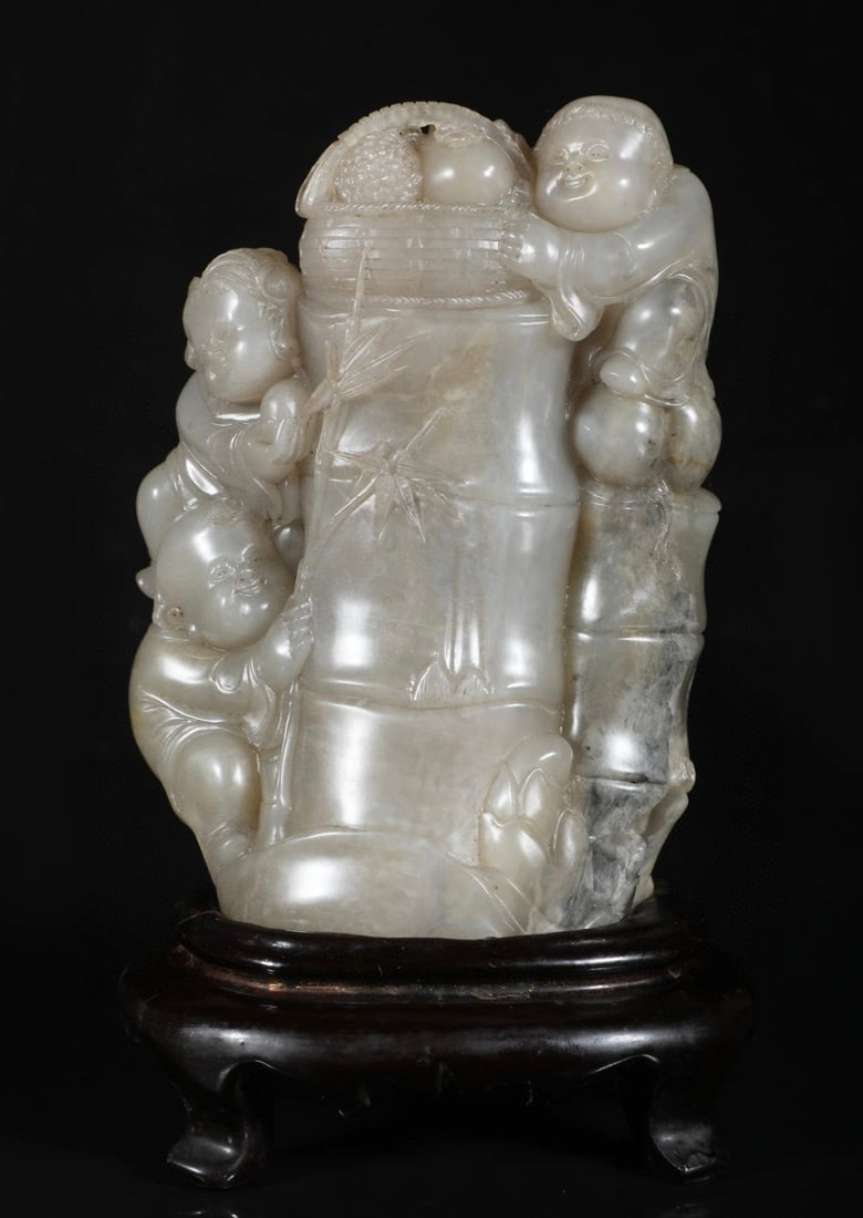 A Exquisite Shoushan Stone Figures Ornament (1 of 9)