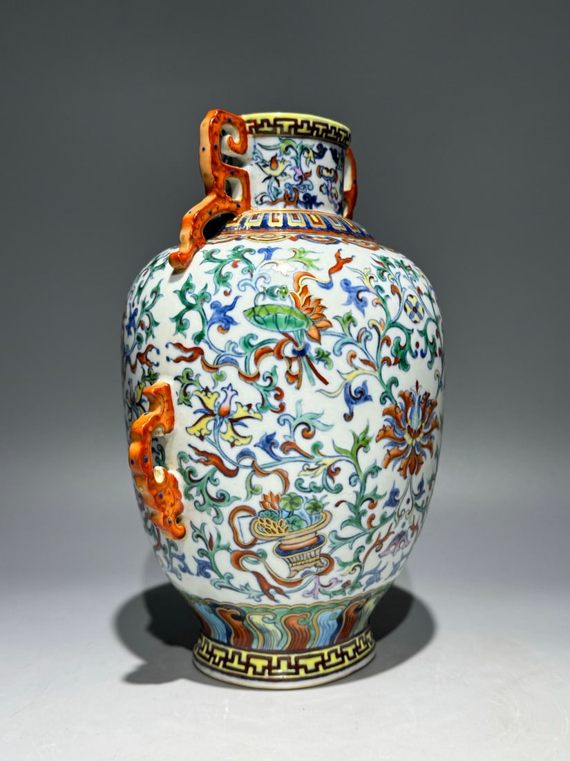 An Exquisite Doucai Lotus Pattern Double-Ears Vase - 3