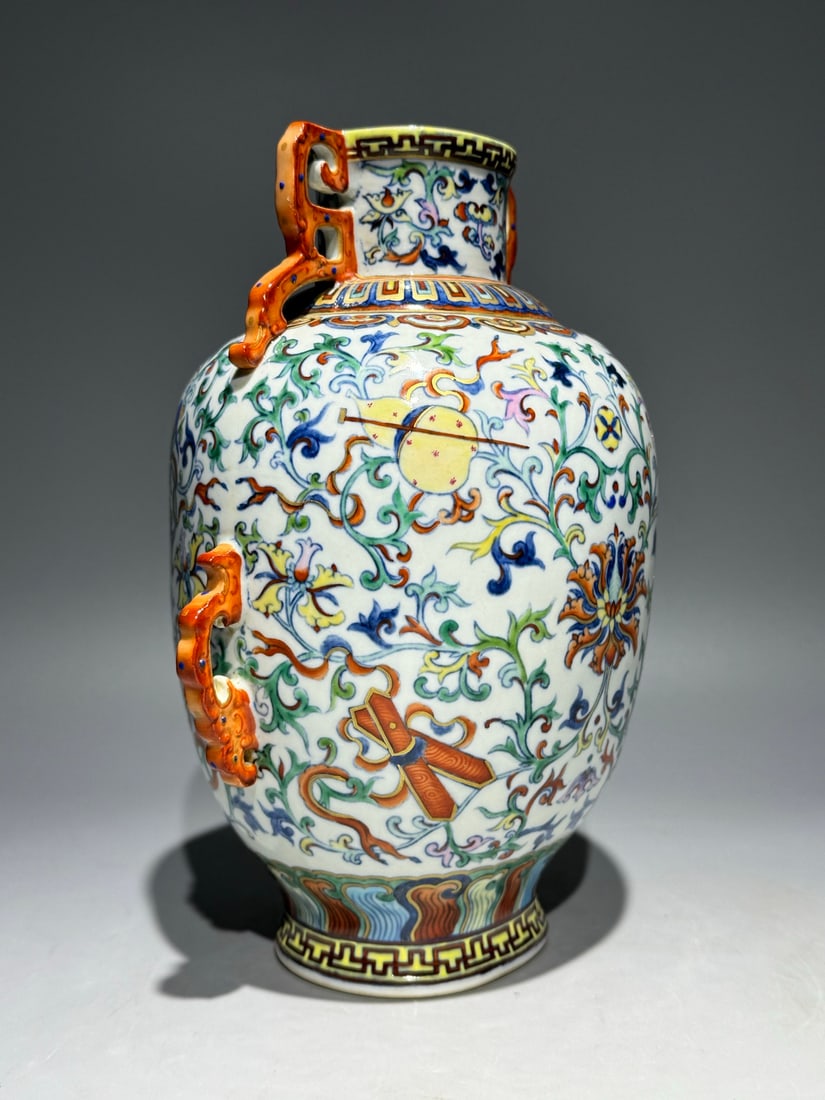 An Exquisite Doucai Lotus Pattern Double-Ears Vase - 7