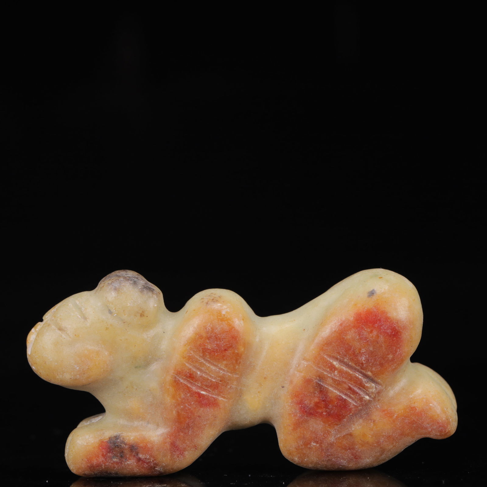 An Archaic Hongshan Culture Yellow Jade Figure Ornament: An Archaic Hongshan Culture Yellow Jade Figure Ornament,Ancient Time,China,Size:2.8inx0.8inx1.6in,Weight:93g 