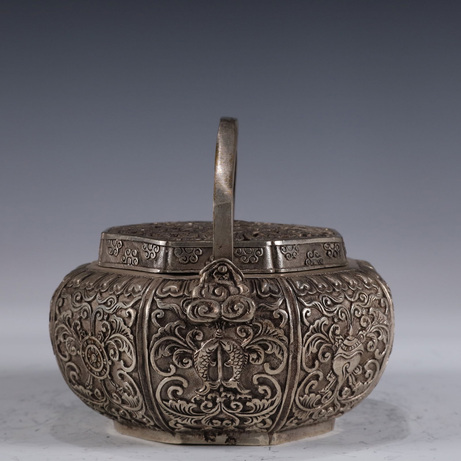 An Exquisite Silver-plated Eight Treasures PatternHandwarmer - 3