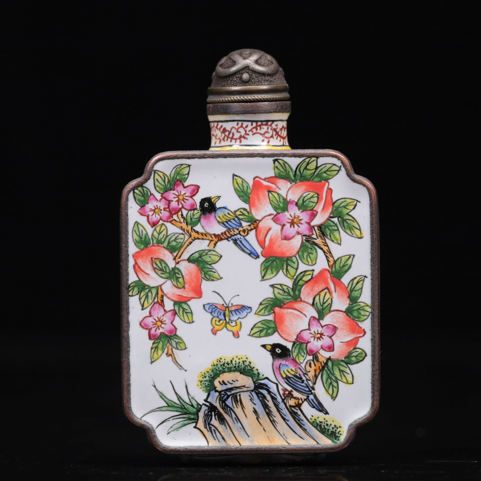 An Exquisite Painted Enamel Flower and Bird Pattern Snuff Bottle: An Exquisite Painted Enamel Flower and Bird Pattern Snuff Bottle,Qing Dynasty, China,Qianlong Four-character Mark,Size:1.8inx0.6inx2.8in,Weight:68g 