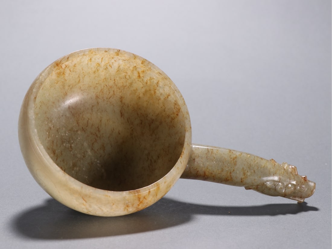 An Exquisite White Jade Dragon Pattern Flagon - 8