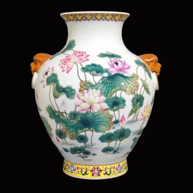 An Exquisite Famille-Rose Flower Pattern Beast-Ears Vase