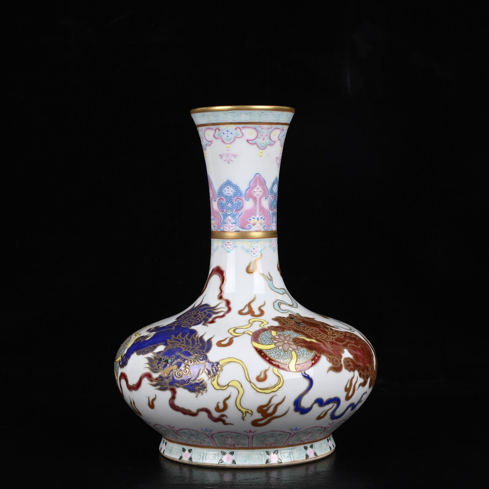 An Exquisite Enamel Painted Gold Lion Pattern Vase: An Exquisite Enamel Painted Gold Lion Pattern Vase,Qing Dynasty,China,Yongzheng Six-Character Mark,Size:8.7inx6.7in 珐琅彩描金狮子纹瓶,中