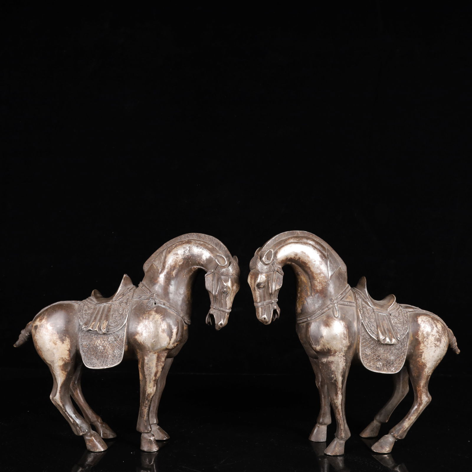 A Pair of Exquisite Silver Horse Ornaments: A Pair of Exquisite Silver Horse Ornaments,Qing Dynasty,China,Size:10.6inx3.1inx10.6in,Weight:5800g 一对银马摆件,中国清代