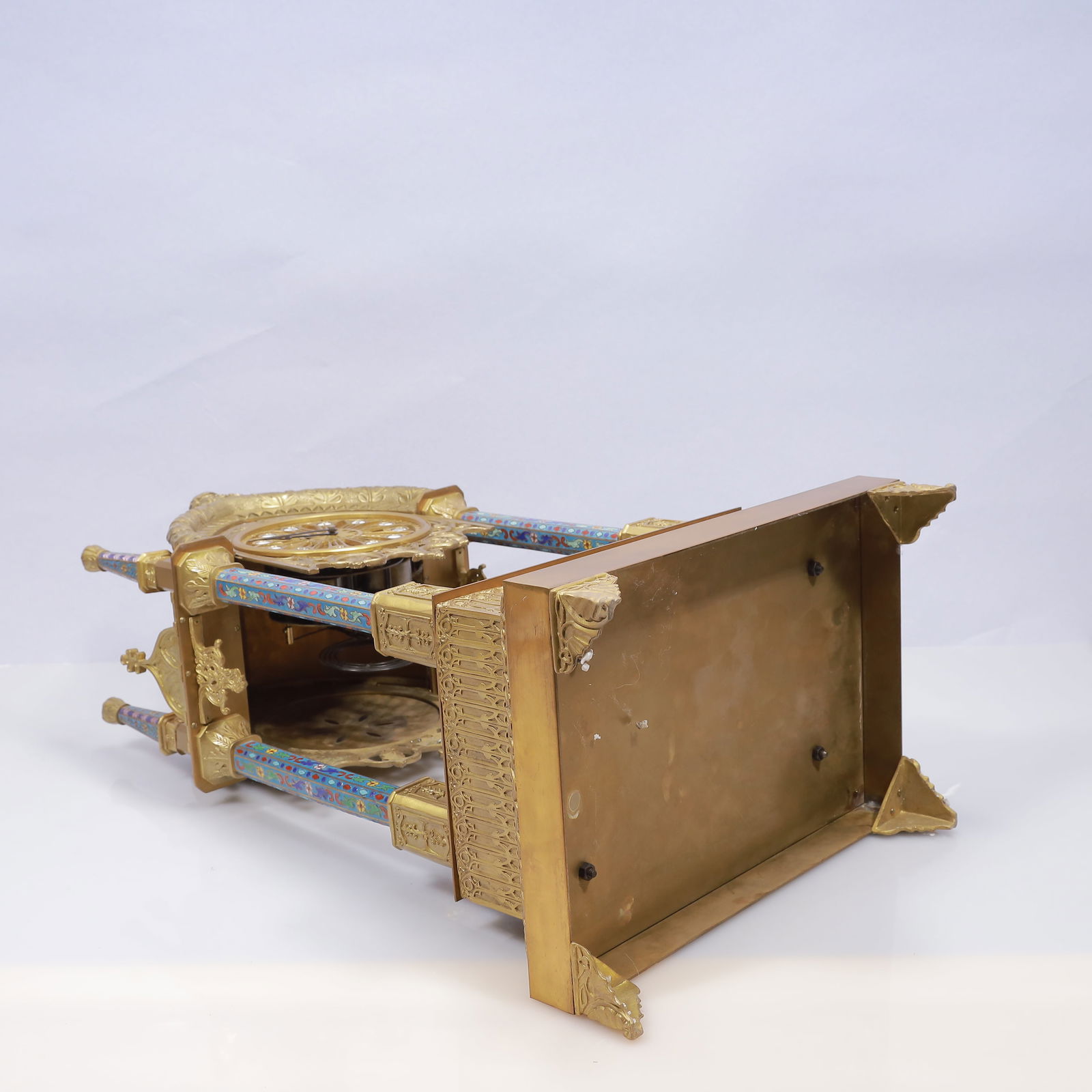 An Exquisite Cloisonne Figure Pattern Table Clock Ornament - 12