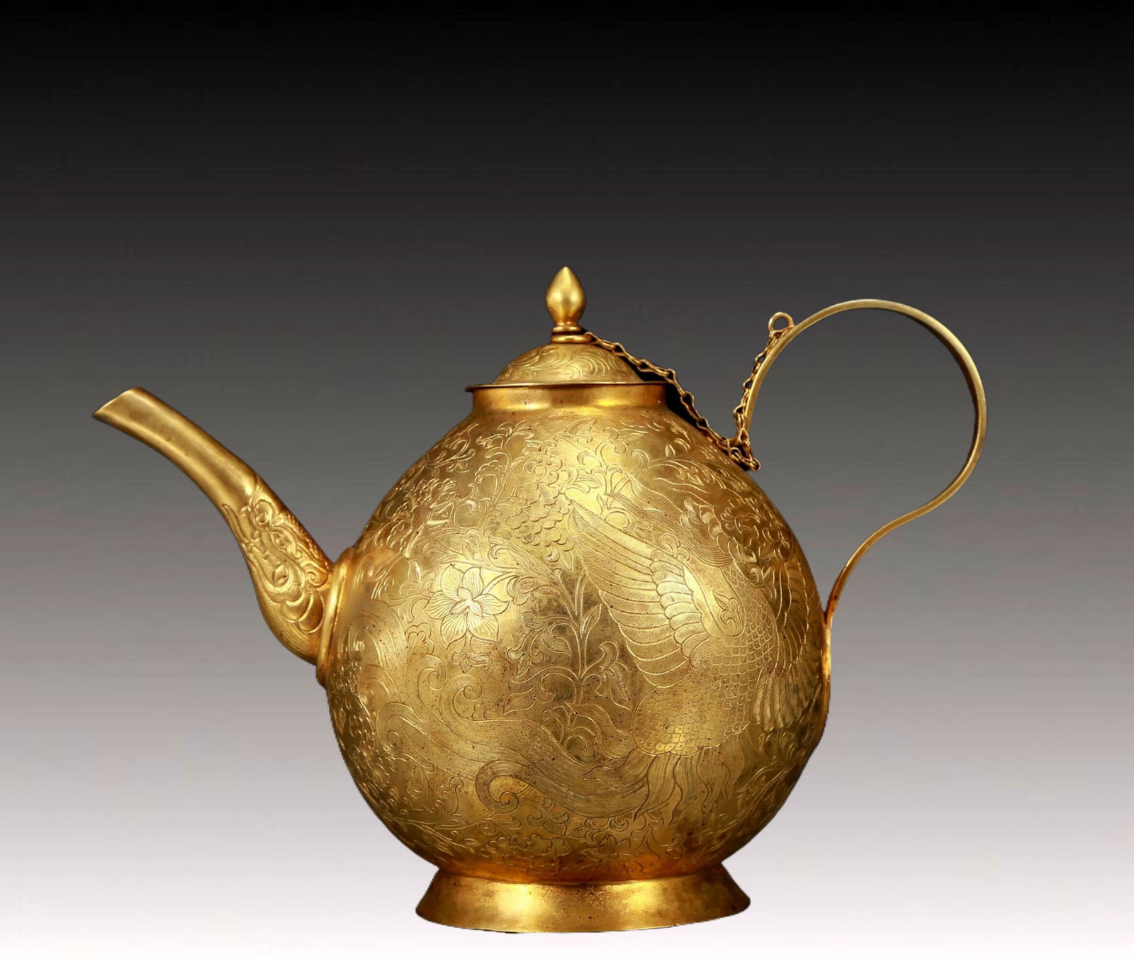 An Exquisite Gilt Bronze Phoenix and Flower Pattern Ewer (1 of 8)