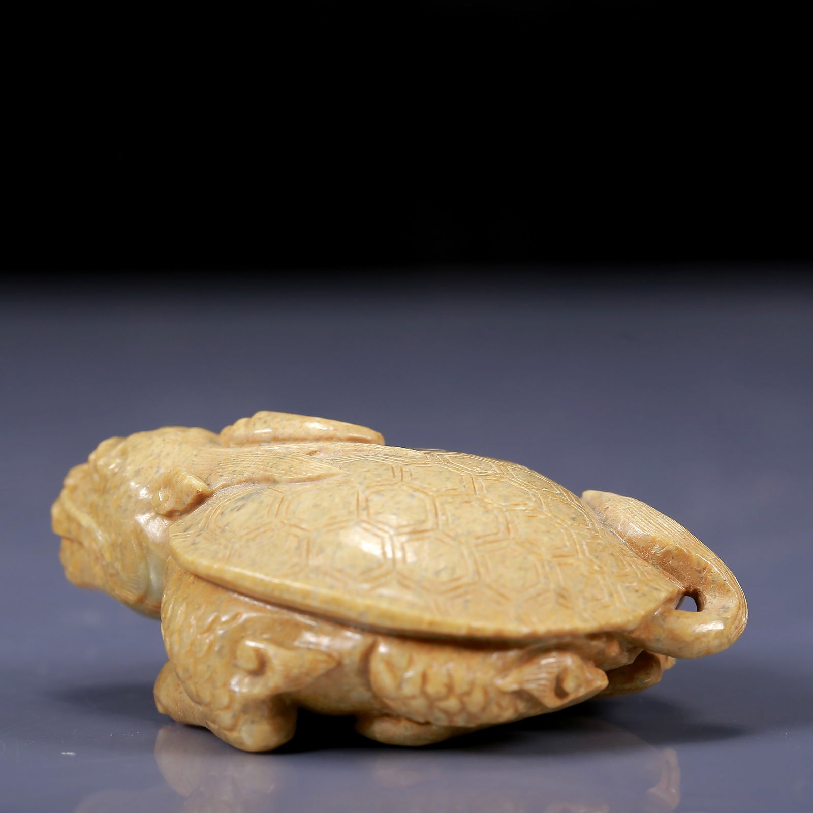An Exquisite White Jade Dragon Turtle Pattern Ornament - 5