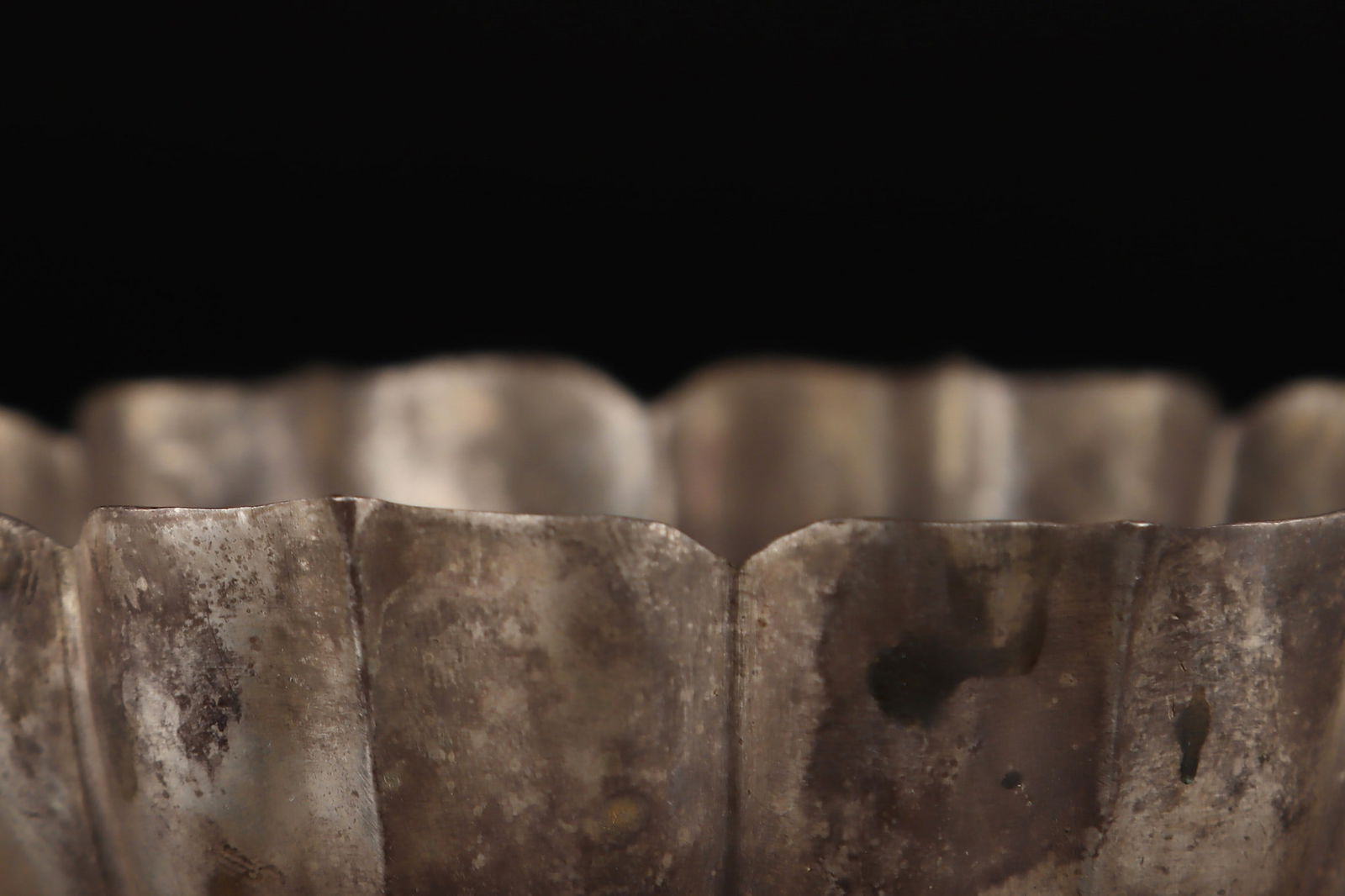 A Fine Silver Bowl - 6