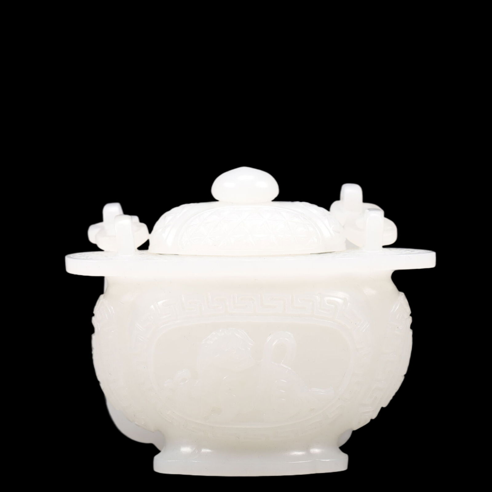 An Exquisite White Jade Lion Pattern Double-Ears Ewer (1 of 8)