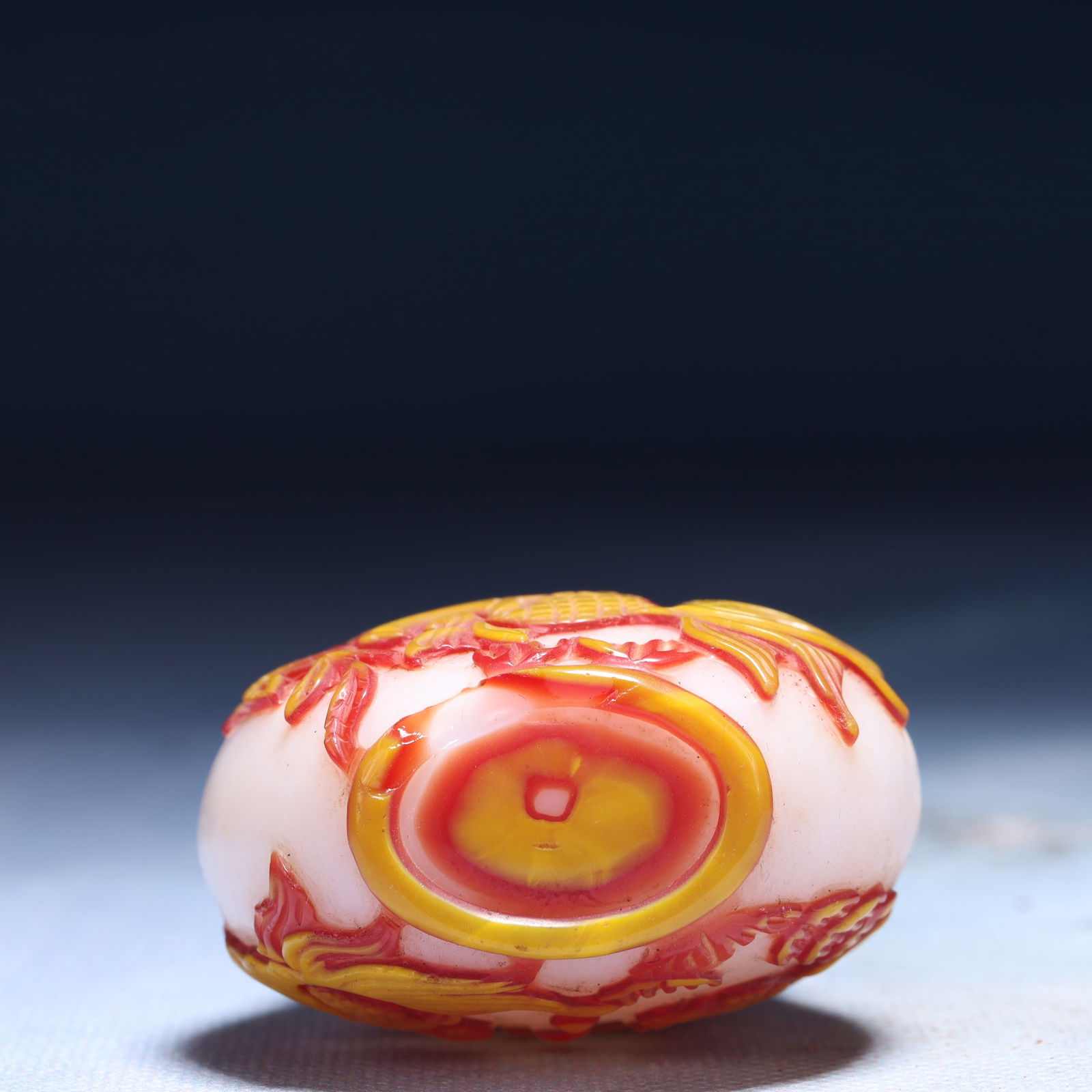 An Exquisite Glass Fish Pattern Snuff Bottle - 7