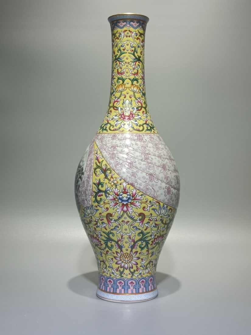 An Exquisite Enamel Landscape Pattern Vase - 2