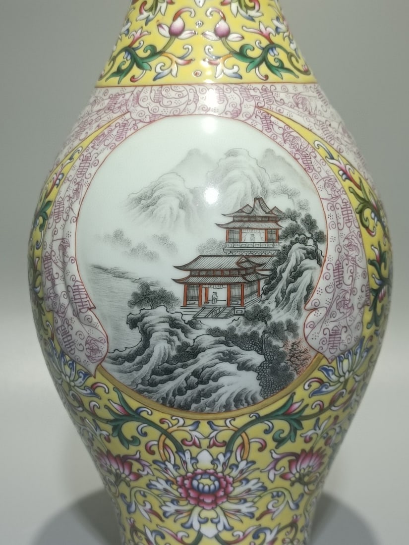 An Exquisite Enamel Landscape Pattern Vase - 5
