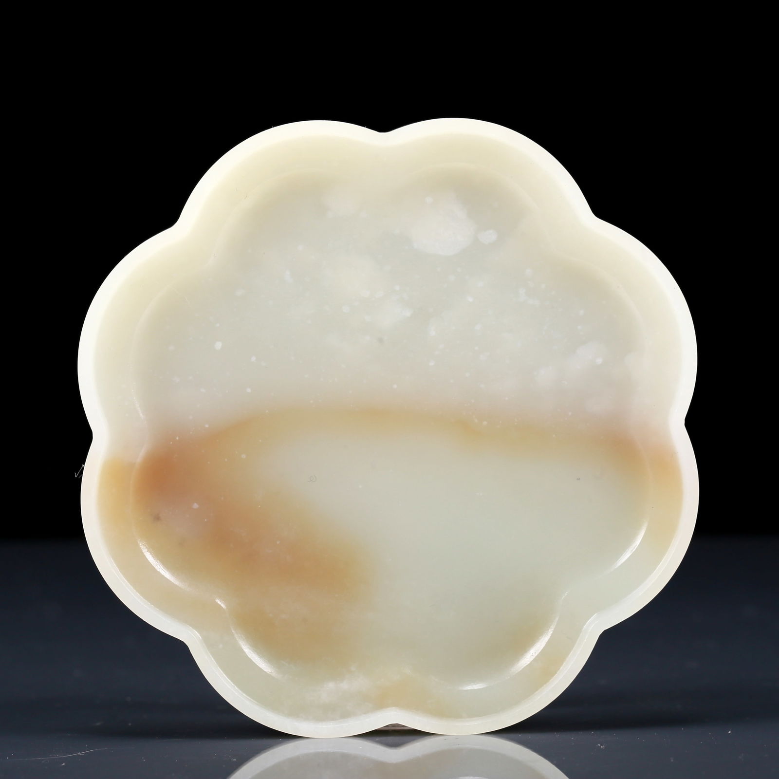 An Exquisite White Jade Lotus Pattern Box - 5