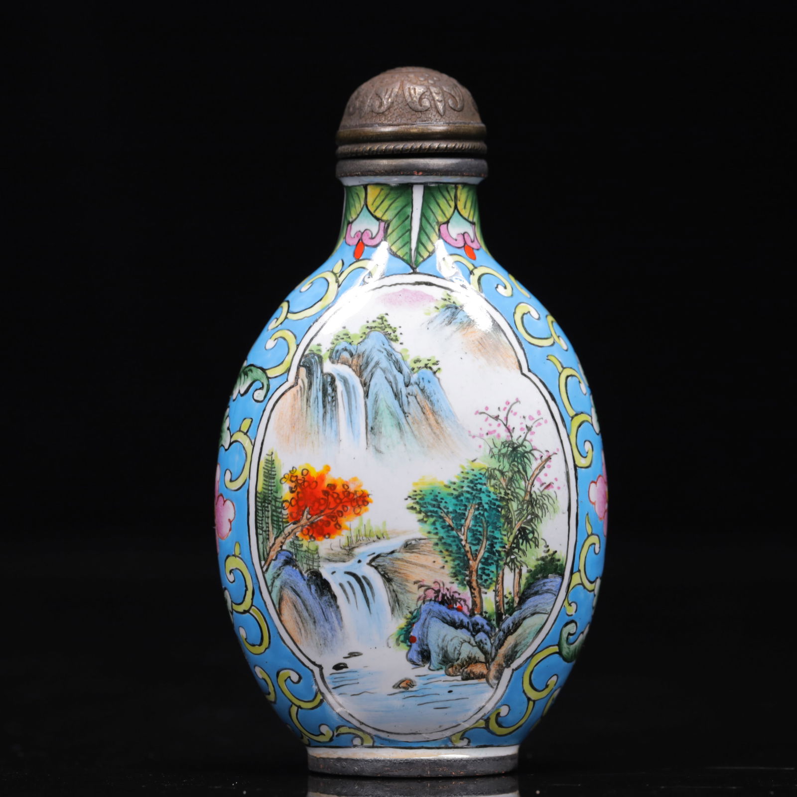 An Exquisite Painted Enamel Landscape Pattern Snuff Bottle - 5
