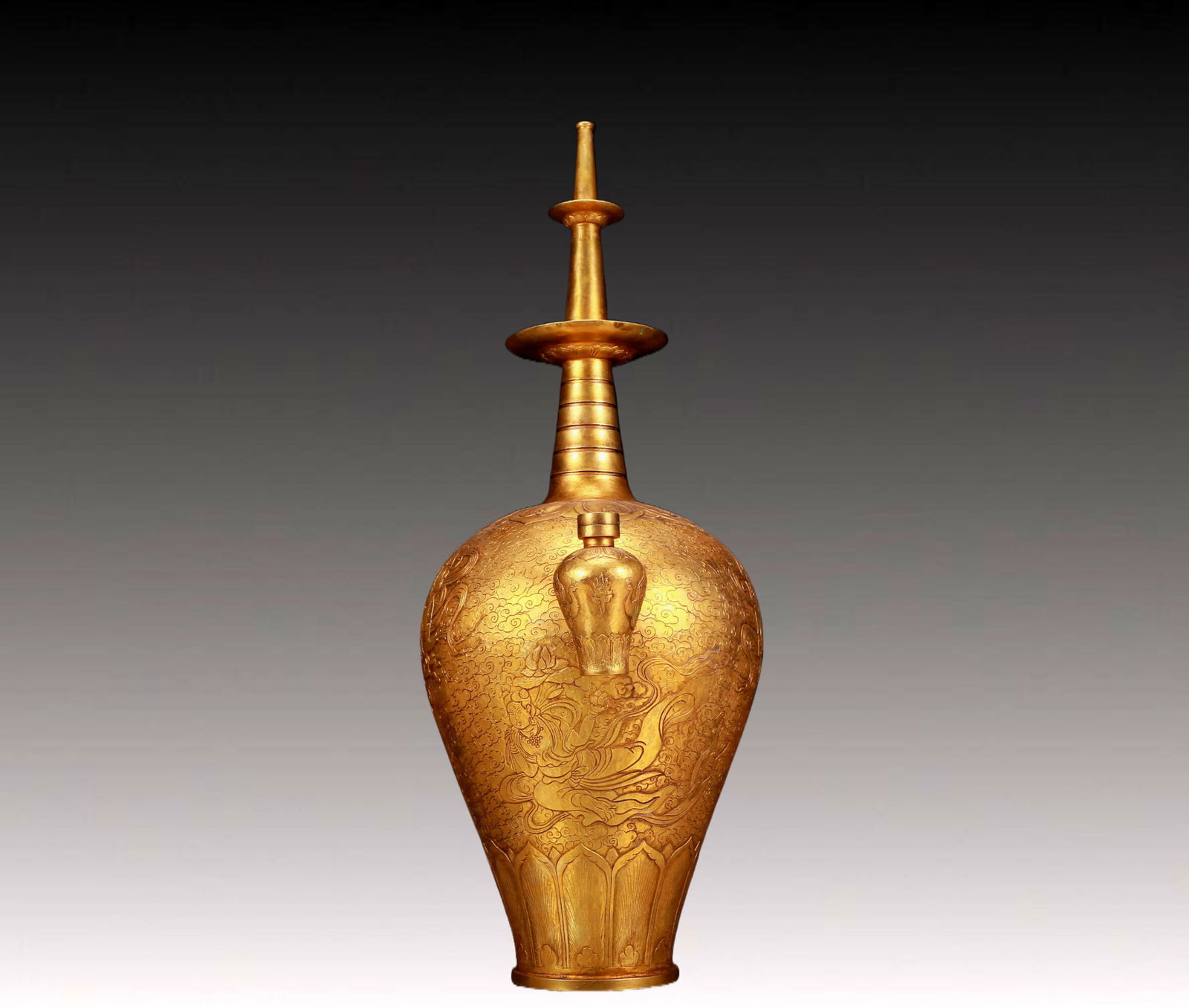 A Huge Gilt Bronze Figure Pattern Vase - 5