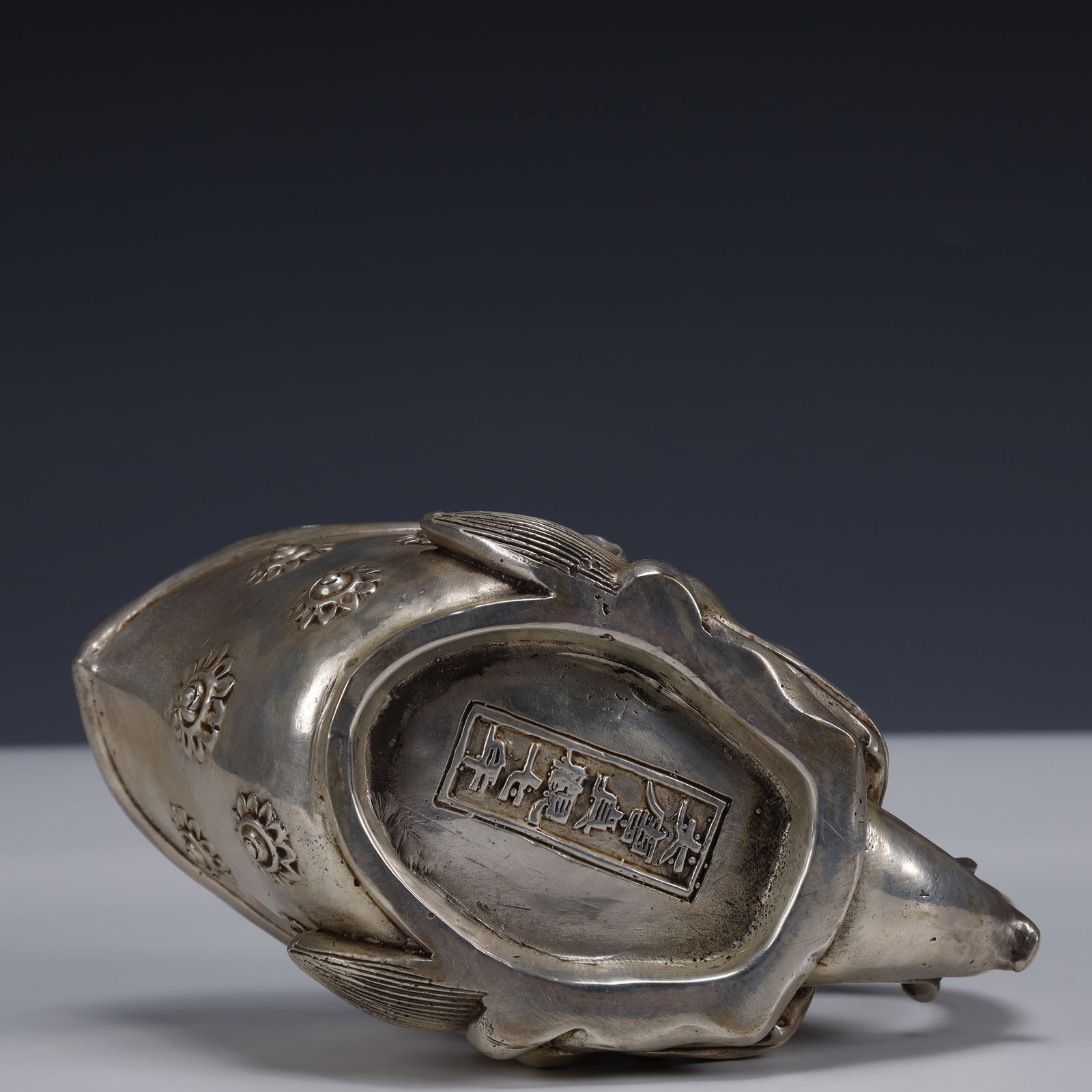 An Exquisite Silver-plated Dragon Pattern Cup - 9