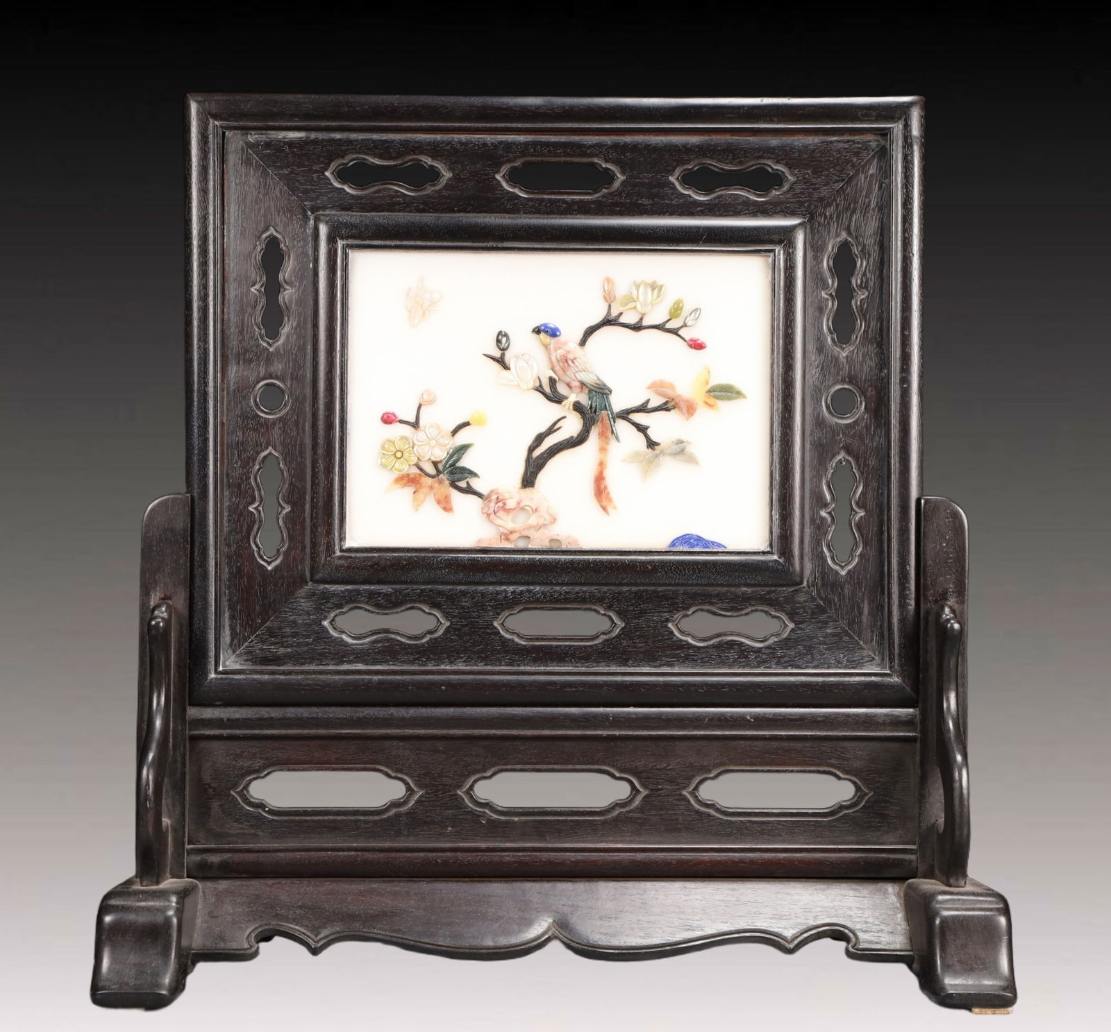An Exquisite Eaglewood Flower and Bird Pattern Table Screen - 2