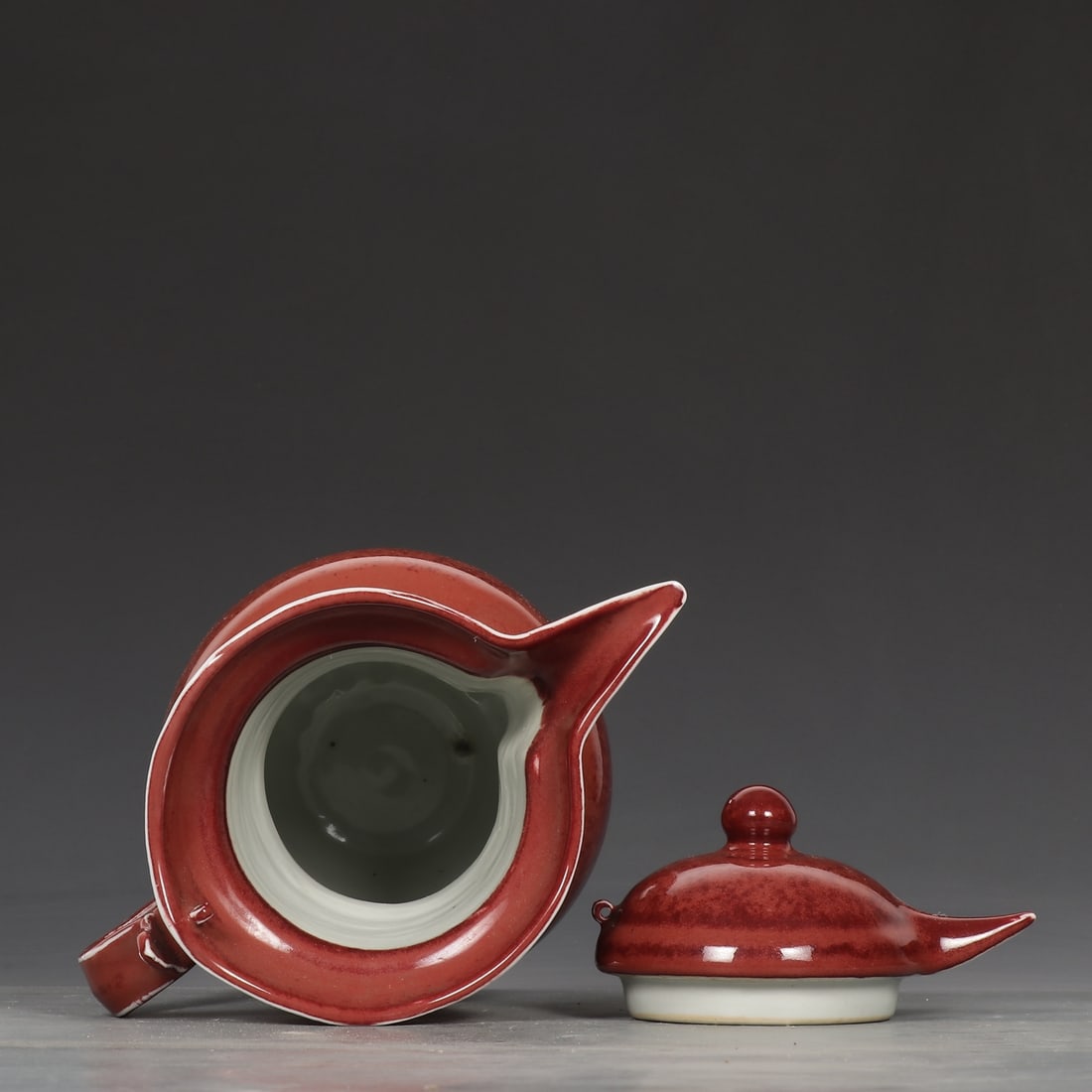 An Exquisite Ruby red-Glazed Pot - 8
