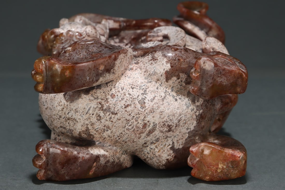 An Exquisite Archaic Jade Dragon Pattern Cup - 8