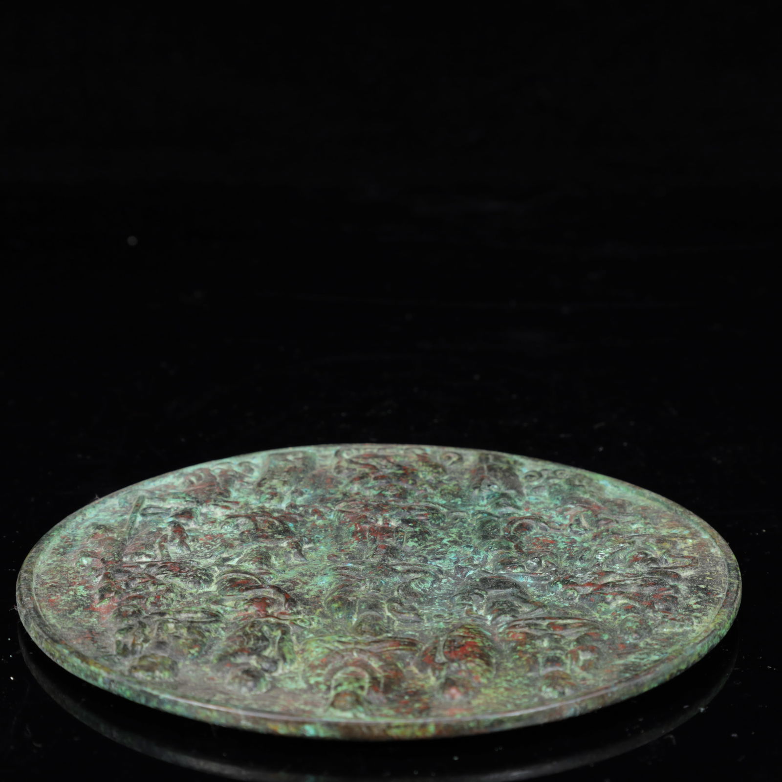 An Archaic Bronze Figure Pattern Round Mirror - 9